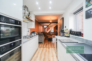 Photo 11- click for photo gallery